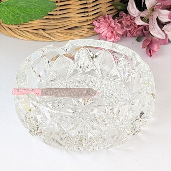 Heavy Lg Round Antique Cut Crystal Ashtray Vintage American Brilliant Cut Glass - Picture 1 of 10